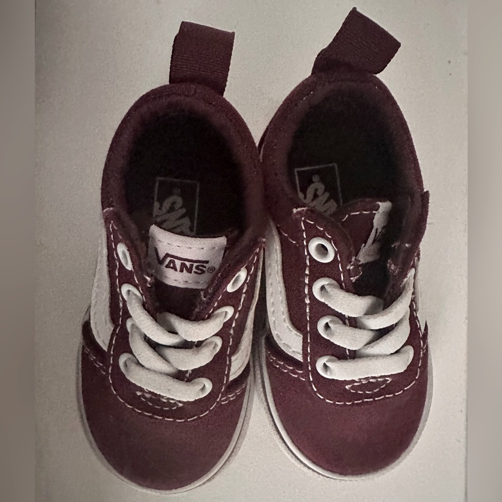 Old skool toddler Vans